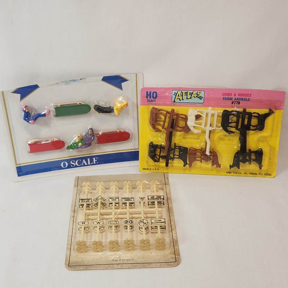 Vintage Atlas HO Scale Cows Horses 778 Bachmann Signs O Scale Sledding Lot 3 New